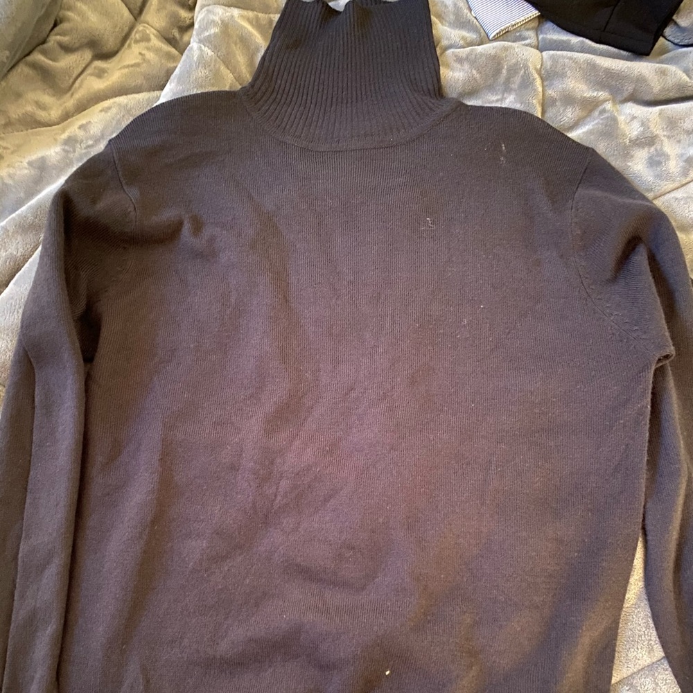 Black Boohoo Turtleneck